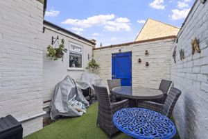 Photo 19- click for photo gallery